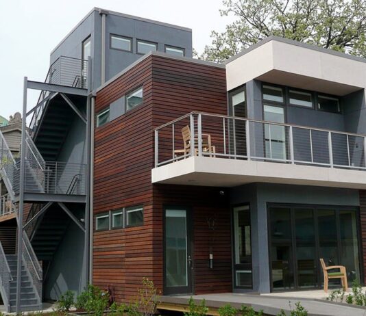 Історія екологічного будинку “Smart Home: Green + Wired” у Чикаго