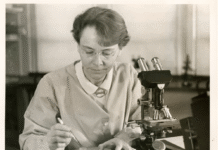 Мері Еліс МакВінні – перша жінка, що підкорила Антарктику